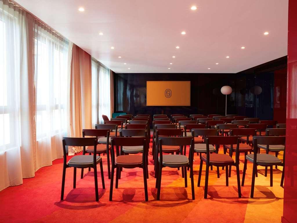 So/ Paris Hotel Servizi foto